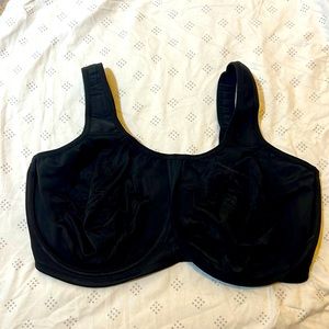 Wacoal Wired Sports Bra